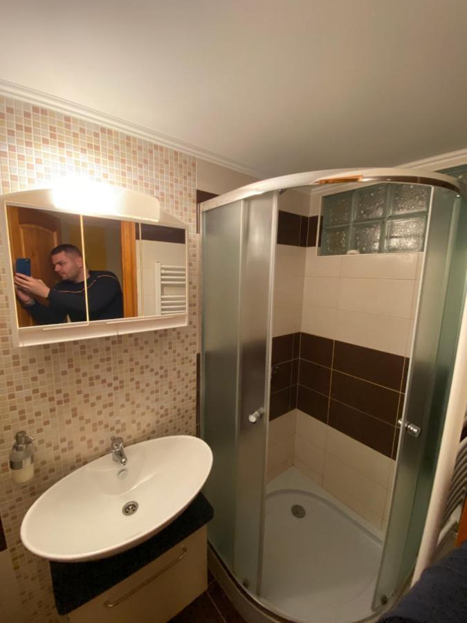 Mimi Apartman Apartment Gyula Exterior photo
